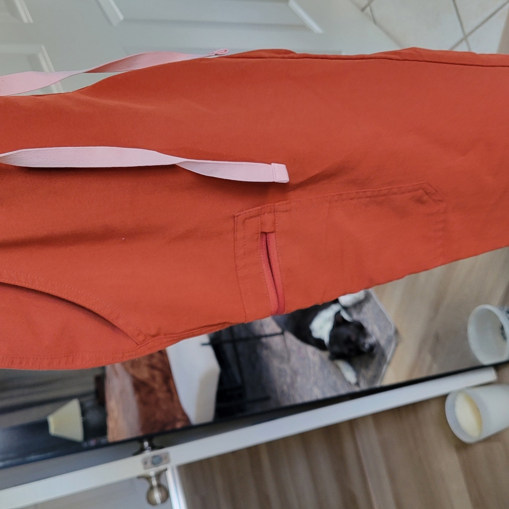 Figs Scrubs - Picture 2 of 5